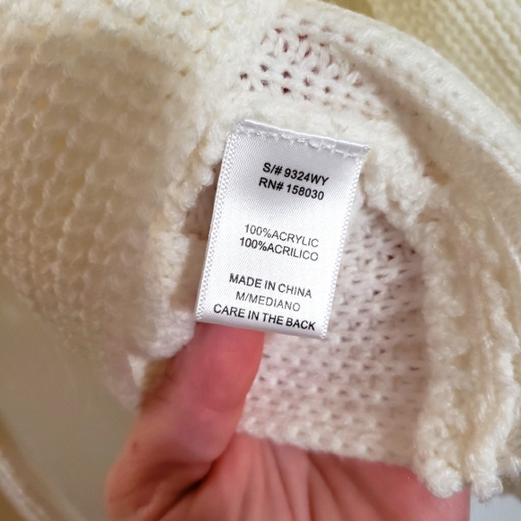 Twist Back Sweater NWT - Picture 5 of 5